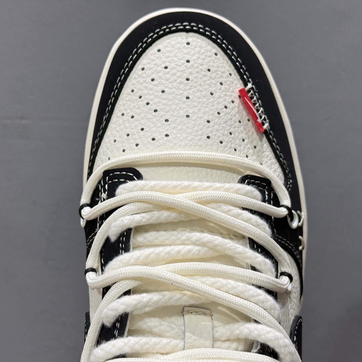 Nike SB Dunk Low 北面系列绑 带黑白黑勾 低帮休闲板鞋 YX5066-287