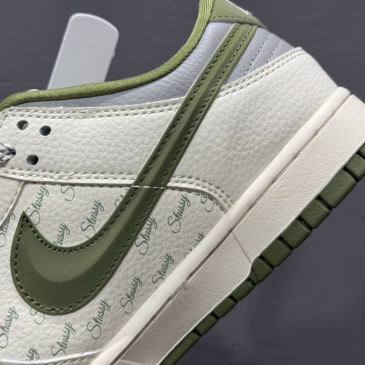 Nike SB Dunk Low 斯图西联名 立体绿勾 周年高端定制 低帮休闲板鞋 XS6089-538