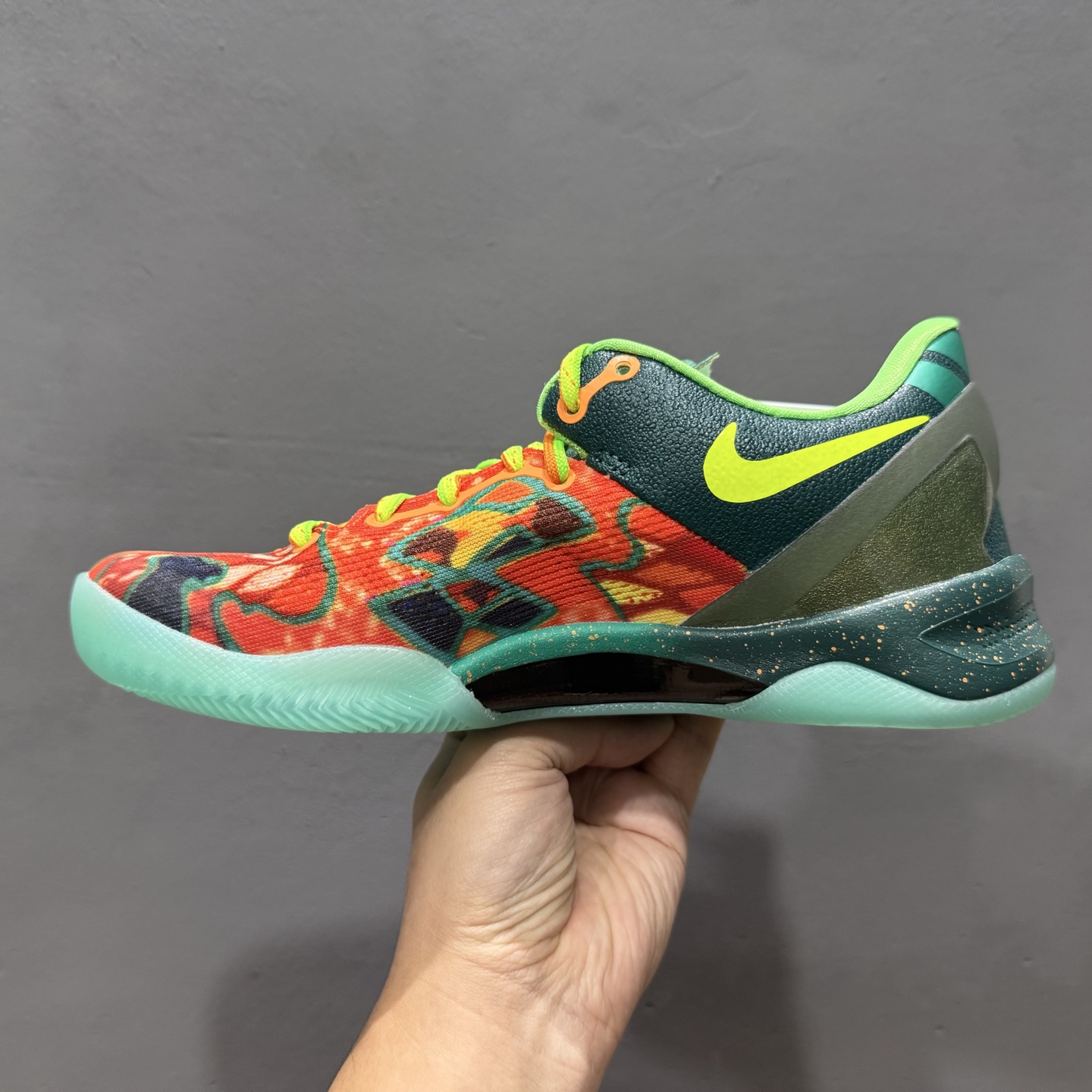 Nike Kobe 8 Protro ”What The Kobe” 科比8代 低帮篮球鞋/鸳鸯 橙蓝