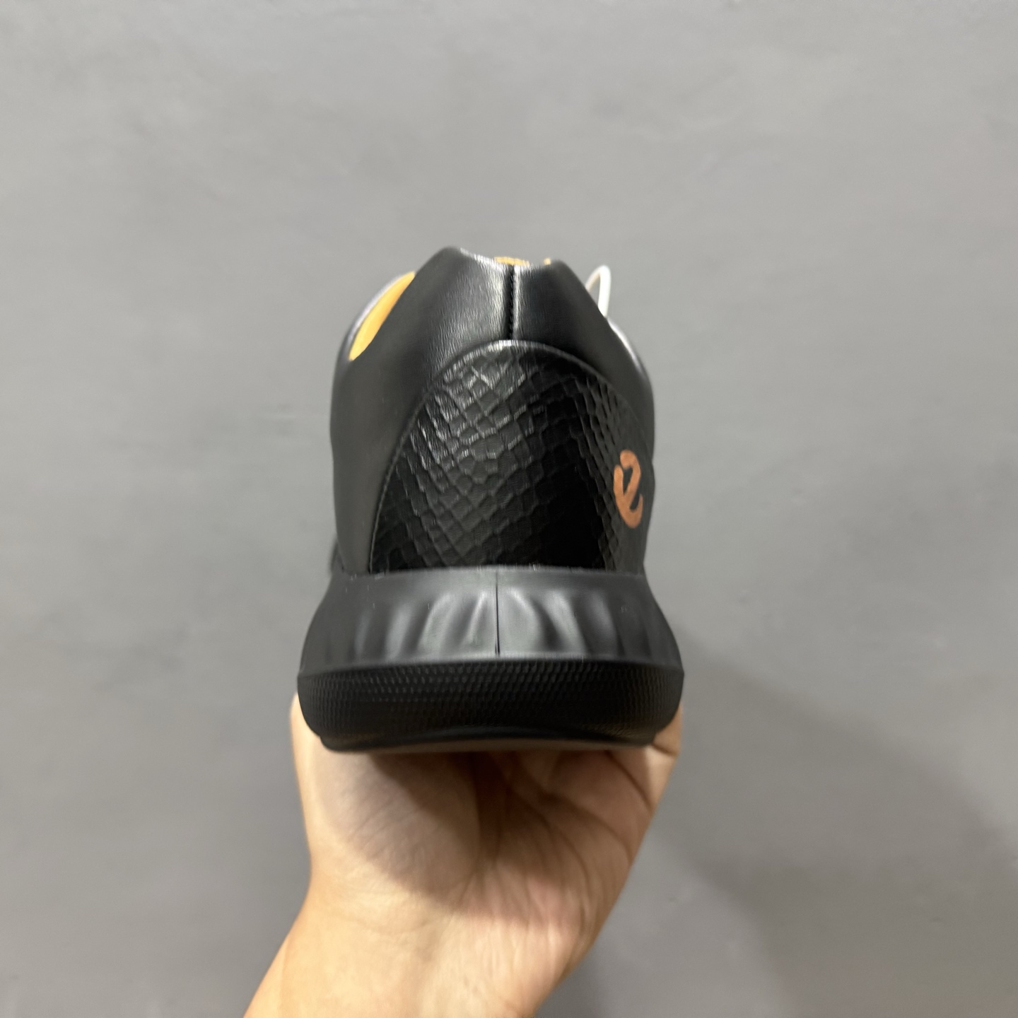 Ecco 爱步 #经典和现代工艺品质融合 精选小牛皮面料 百搭休闲老爹鞋