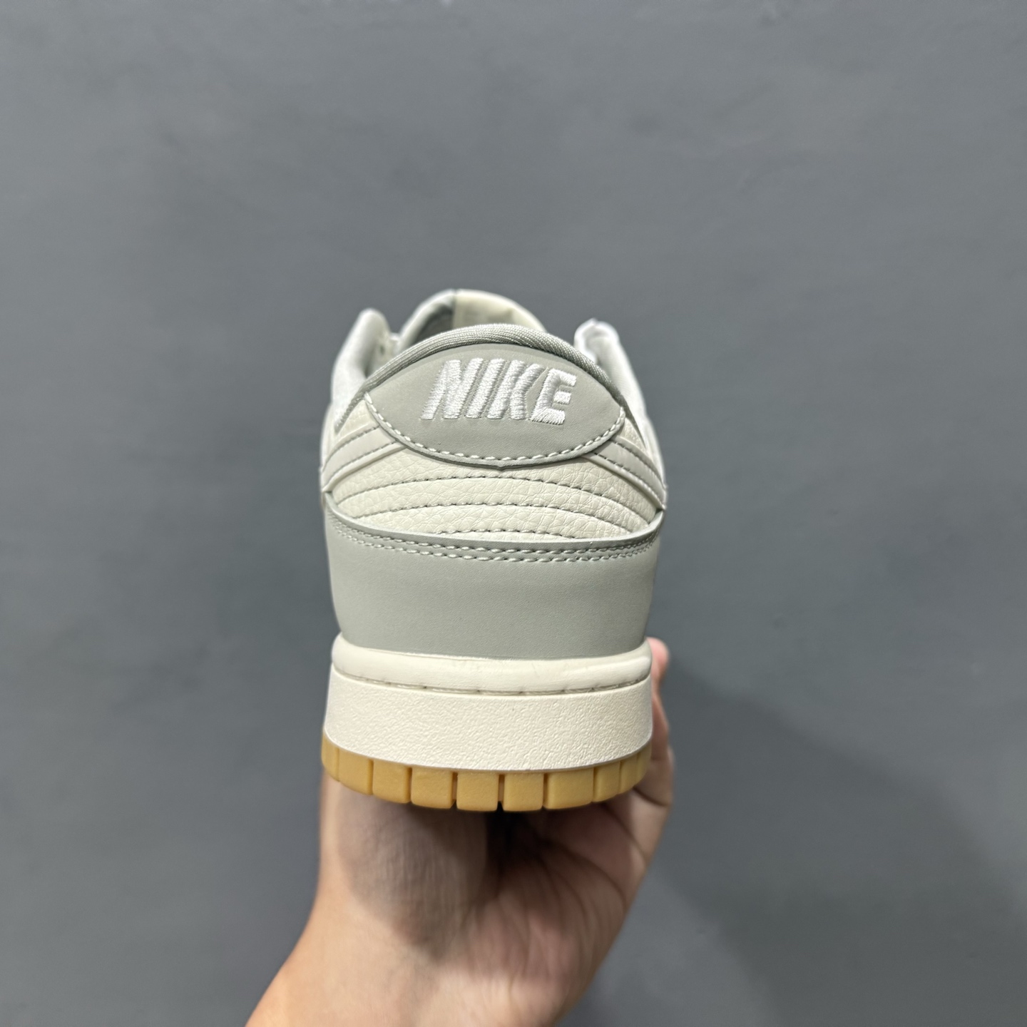 Stussy x Nike Dunk Low 卡通生胶 JJ2508-557