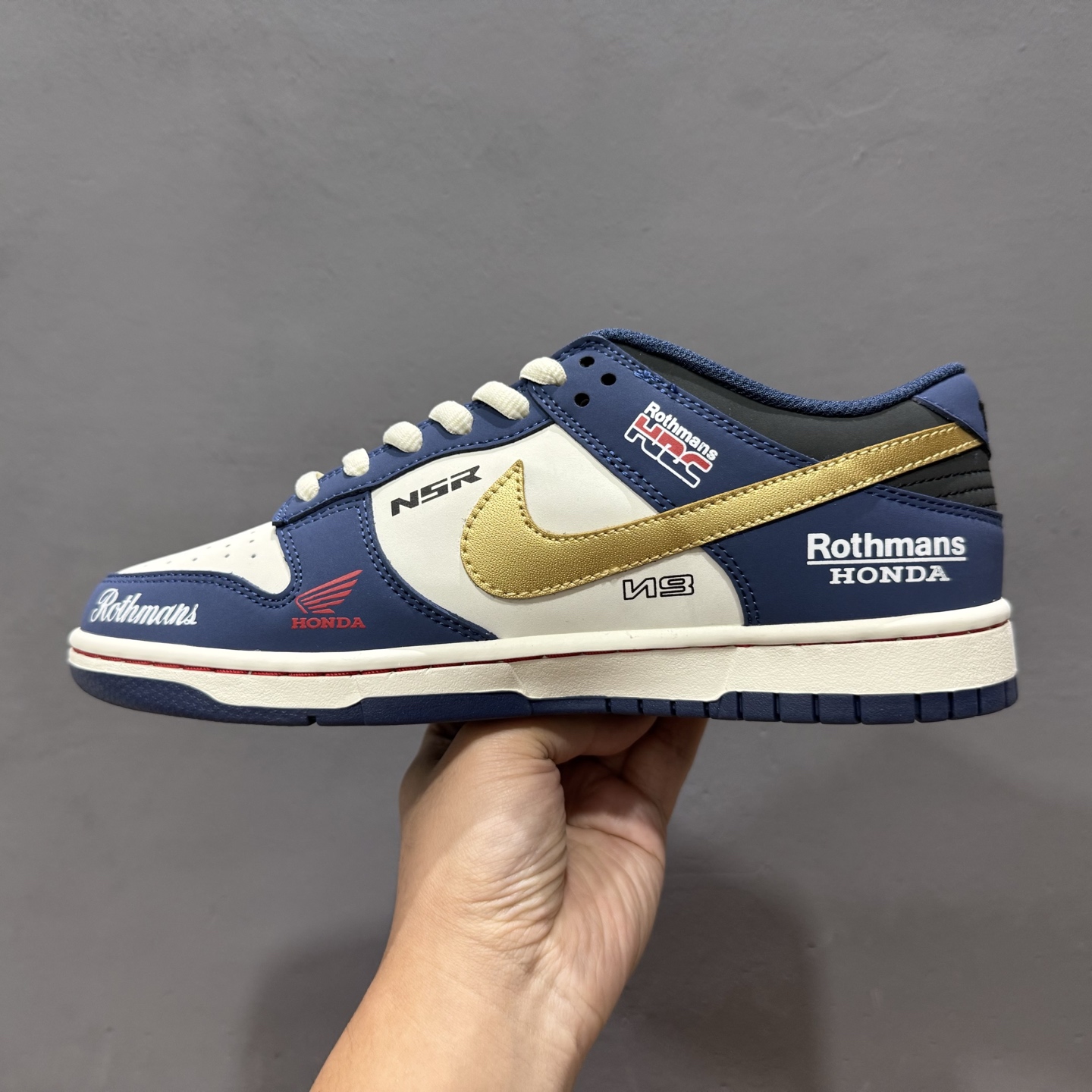Nike SB Dunk Low 复古白蓝 联名配色 周年高端定制 低帮休闲板鞋 MU0232-365