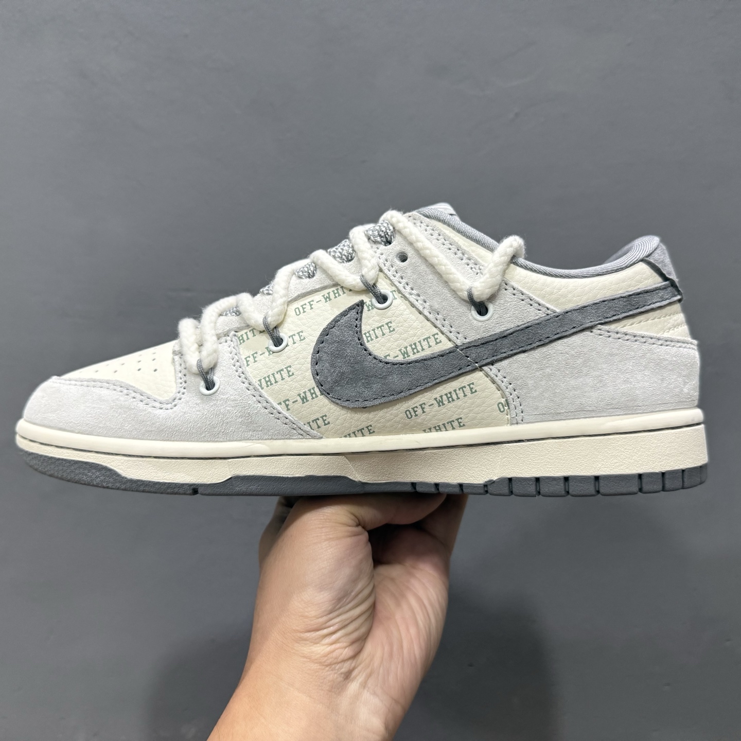 Off-White x Nike Dunk Low 绑带字幕灰勾 YX5066-223