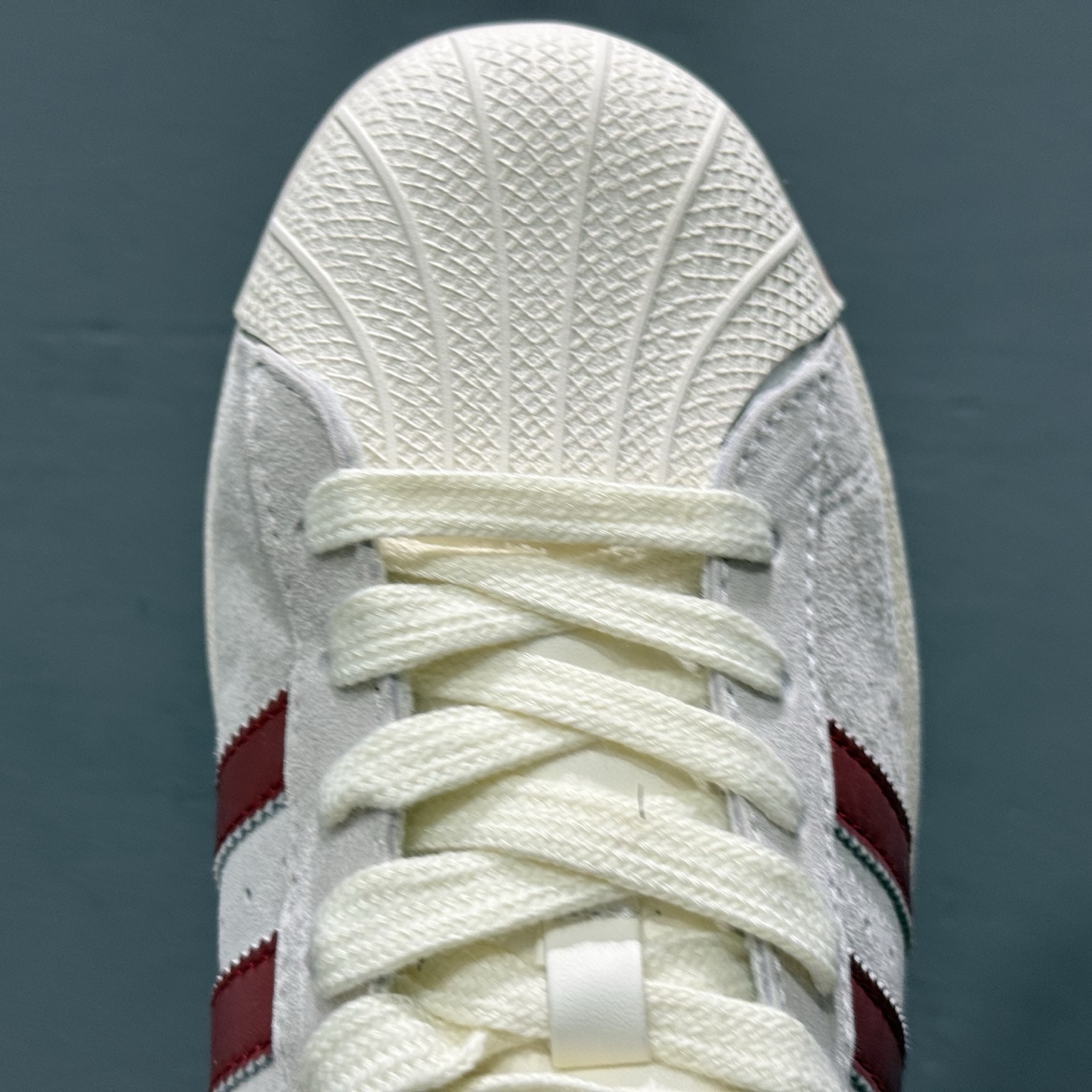 ＃纯原 CLOT x AD Originals Superstar “金标” #贝壳头古驰联名限定 贴合柔软皮料米白红经典配色 BZ2526