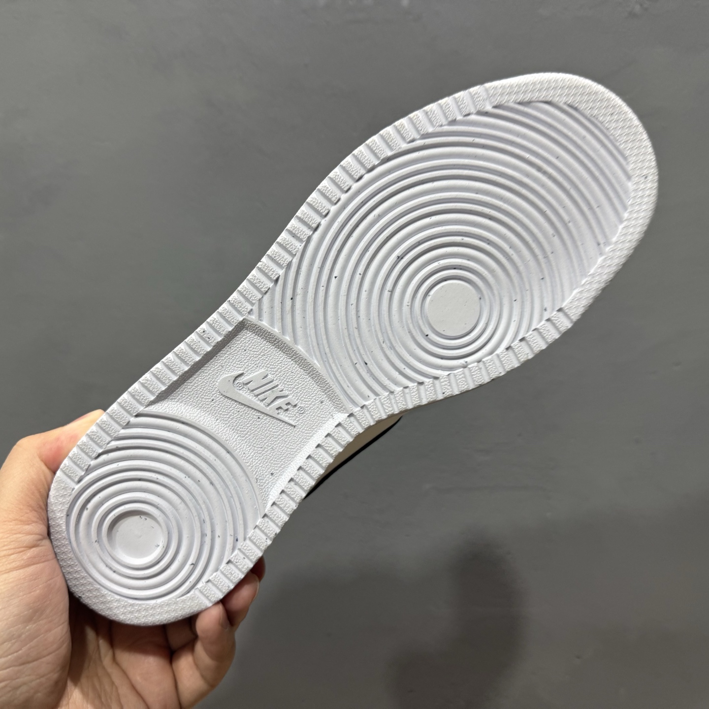 新款出货 原装 NK NK Court Vision 1 “镜之魅影”手绘涂鸦定制板鞋 DH2987-211