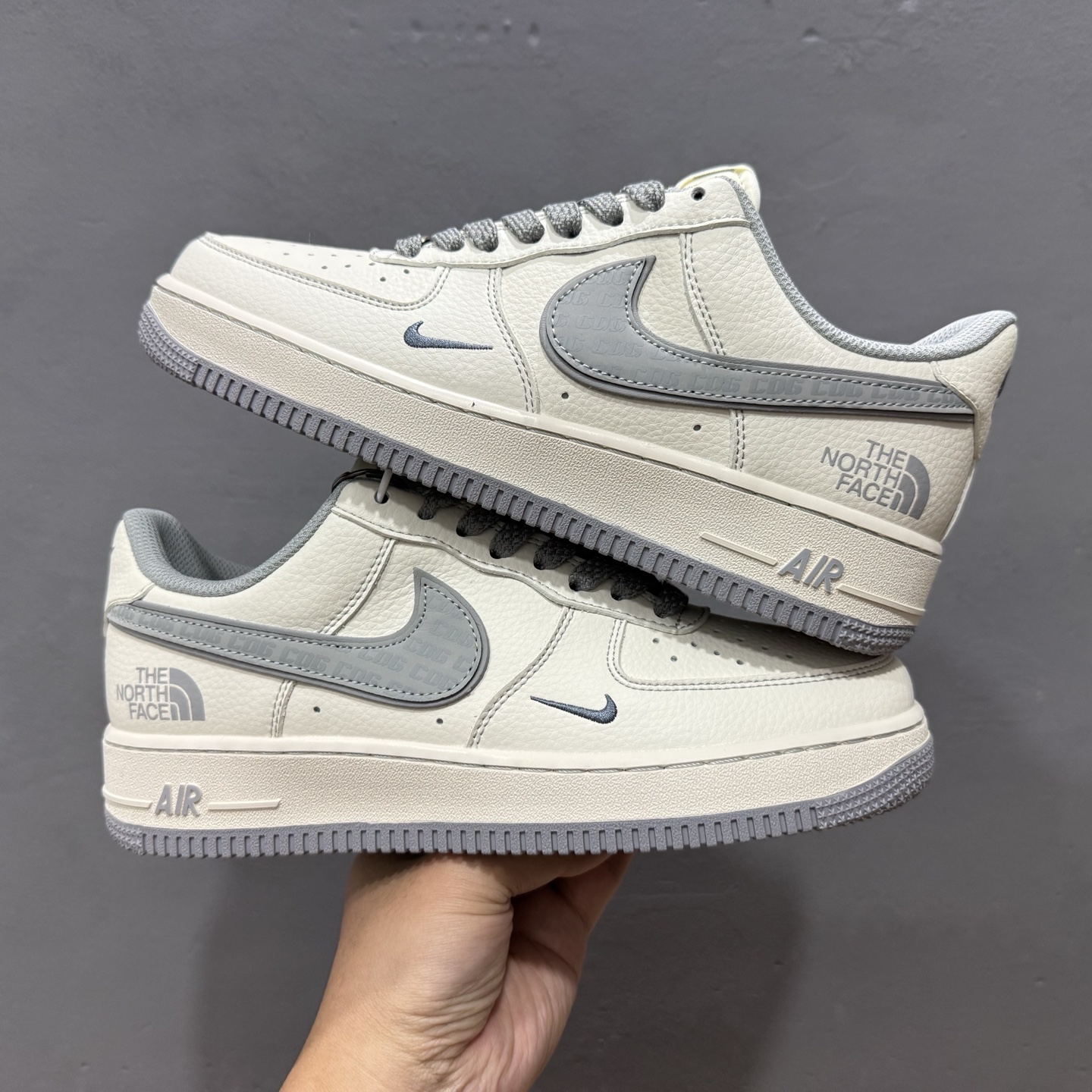 Nike Air Force 1'07 Low 北面联名 CDG米灰勾 空军一号低帮休闲板鞋 HH7518-052