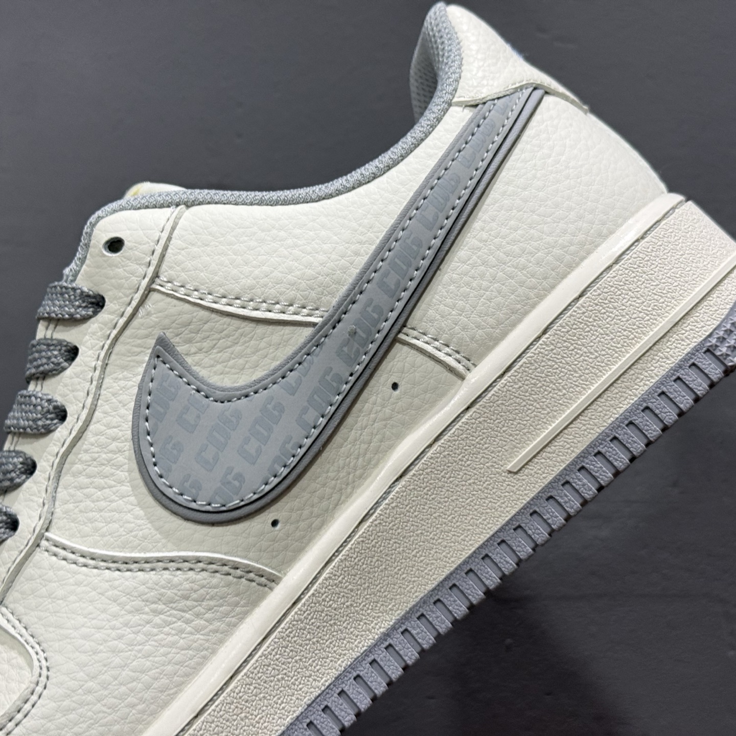 Nike Air Force 1'07 Low 北面联名 CDG米灰勾 空军一号低帮休闲板鞋 HH7518-052
