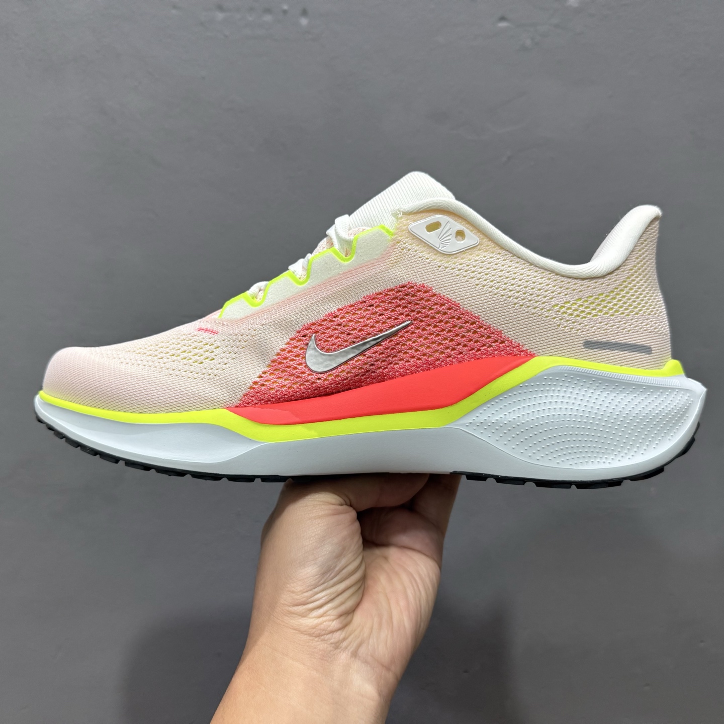 Nike Journey Run 2024跑步鞋 2722-100