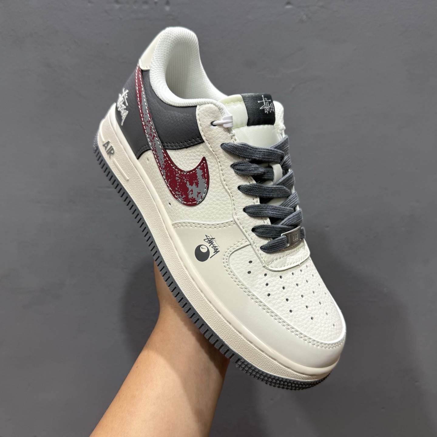 NIKE AIR FORCE 1‘07 LV8 XS1958-573