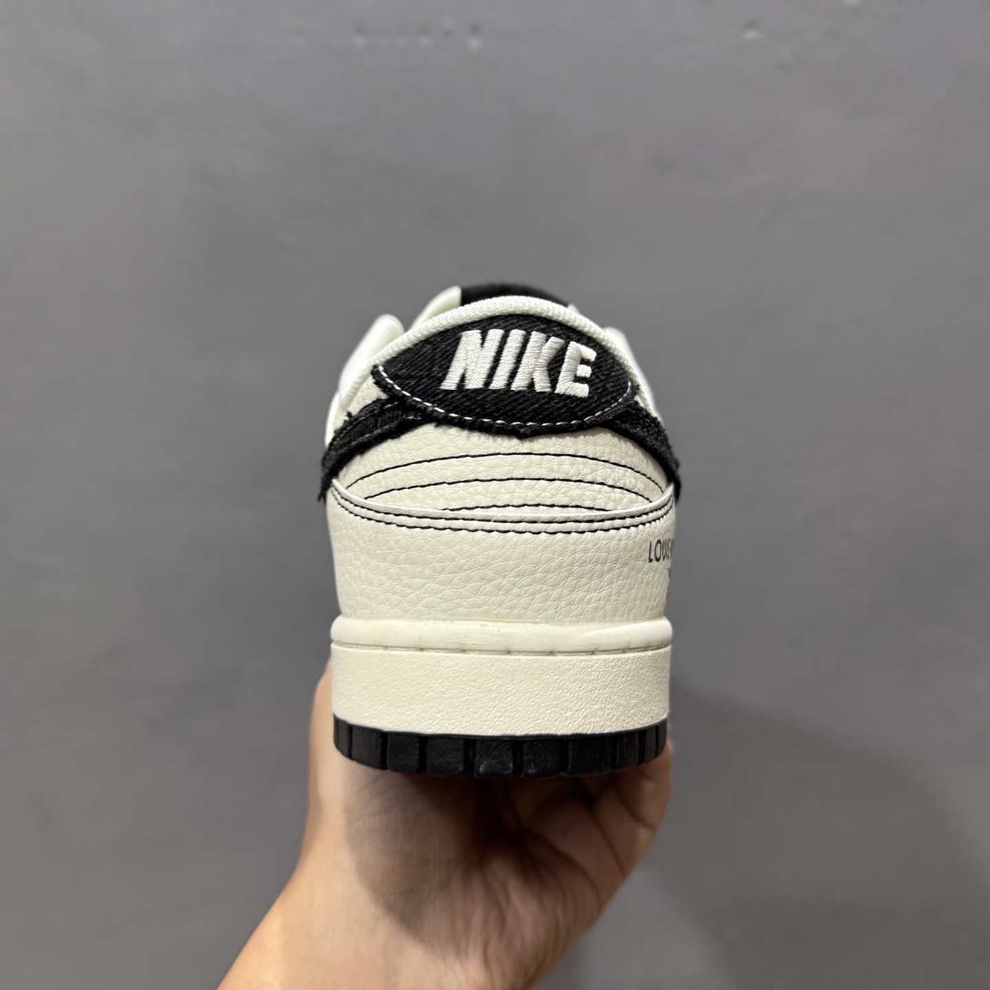 Louis Vuitton x Nike Dunk Low 牛仔布黑勾 FC1688-223