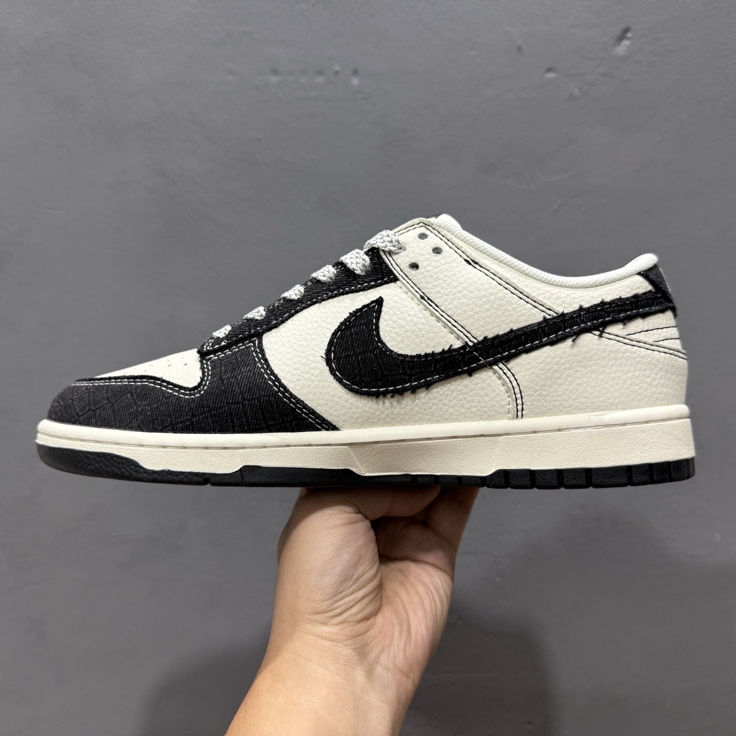 Louis Vuitton x Nike Dunk Low 牛仔布黑勾 FC1688-223