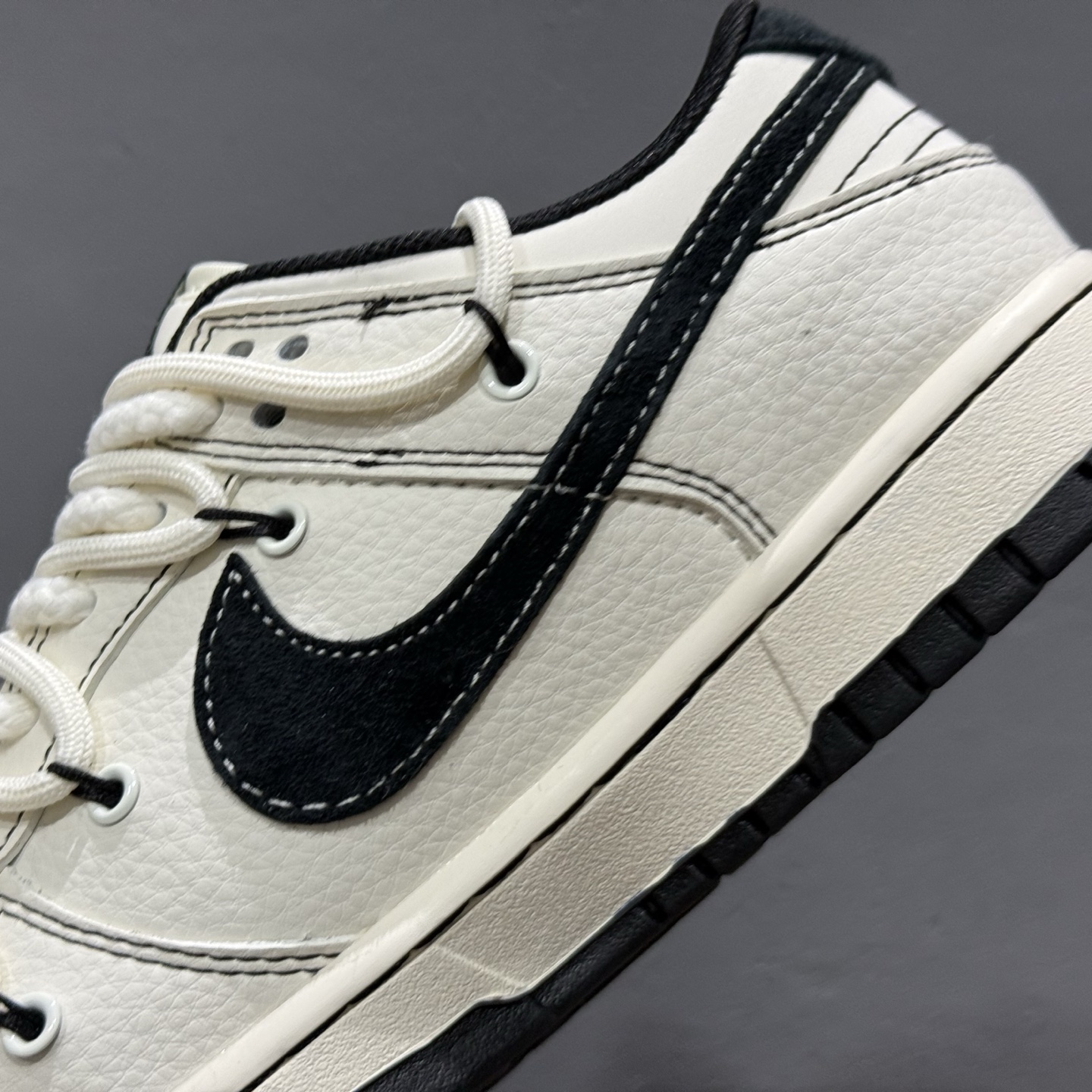 Stussy x Nike Dunk Low 绑带米白黑勾 YX5066-277
