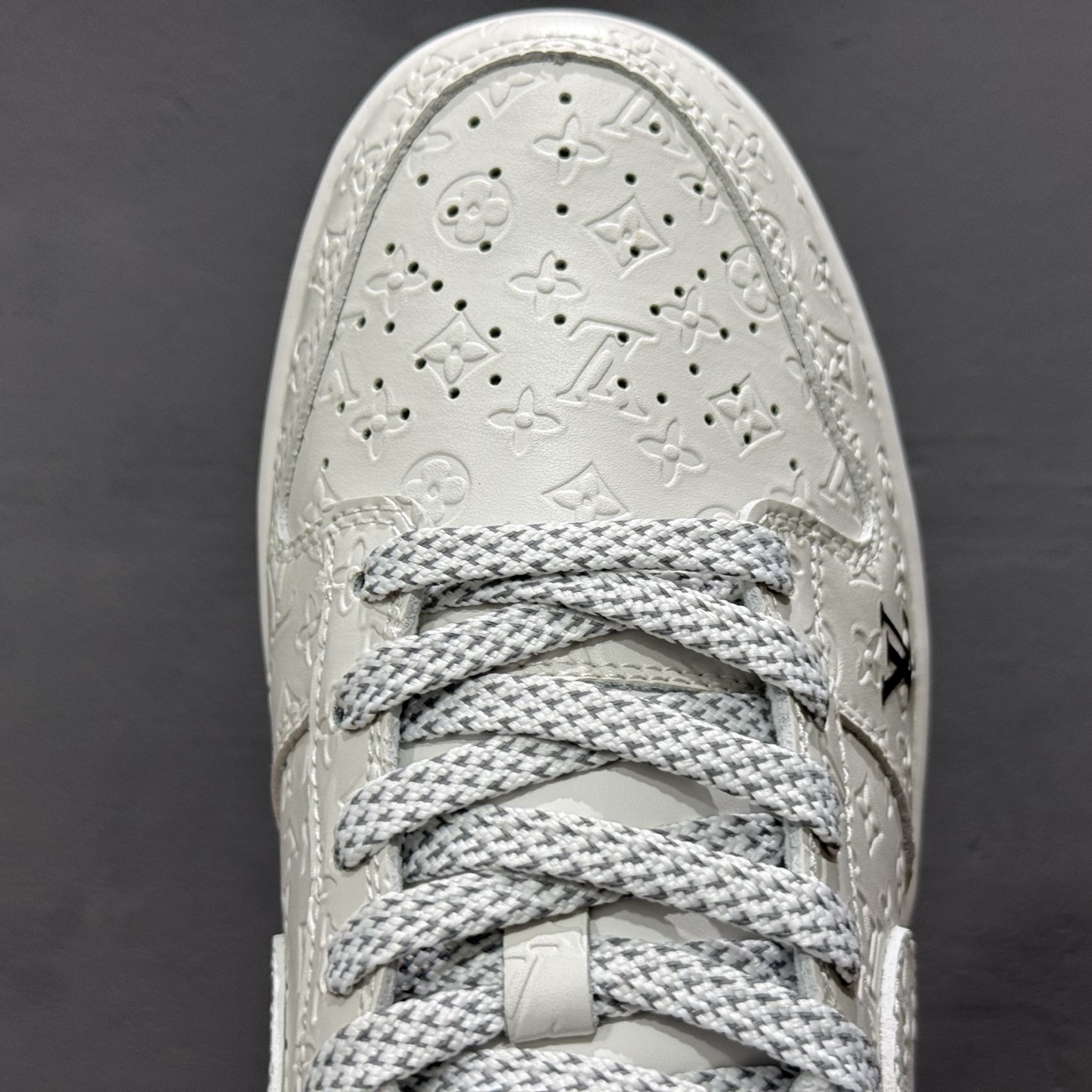 Louis Vuitton x Nike Dunk Low 黑白暗印花 XX3168-145