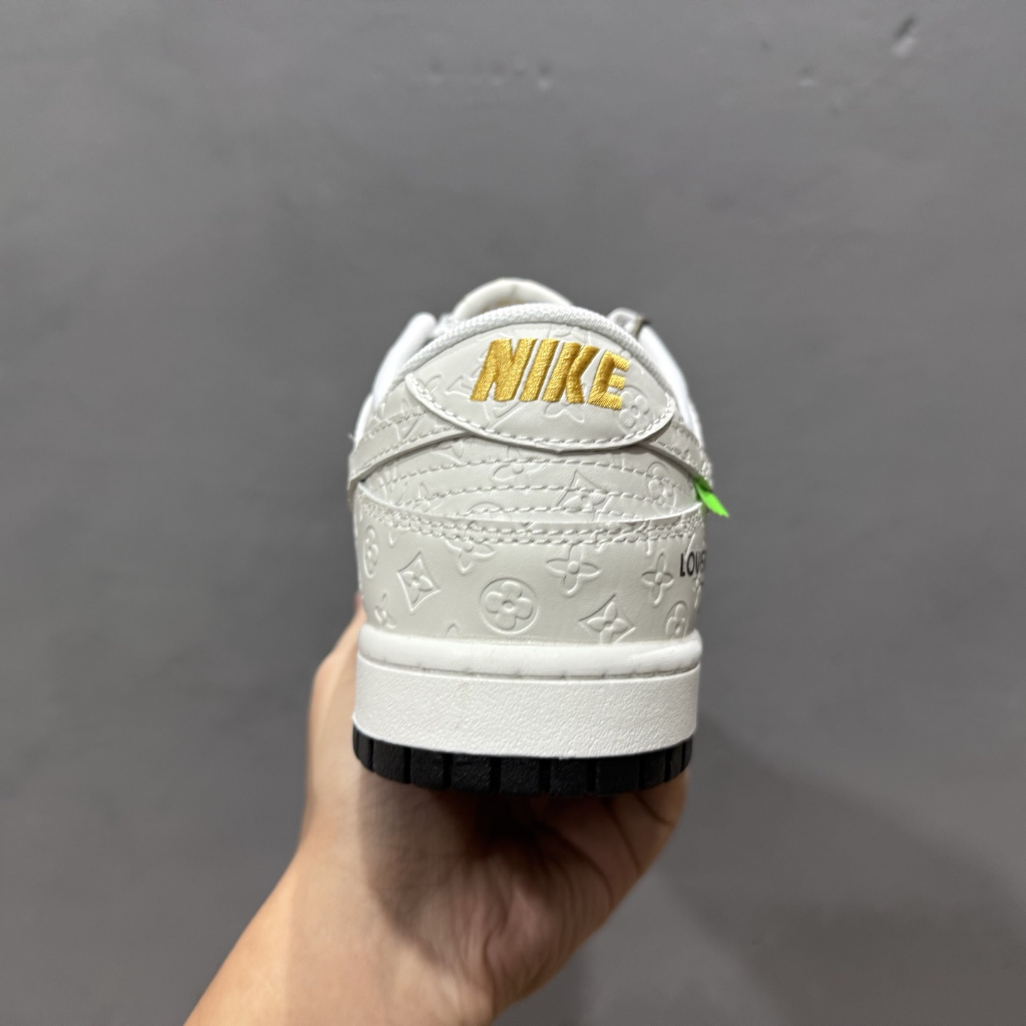 Louis Vuitton x Nike Dunk Low 黑白暗印花 XX3168-145