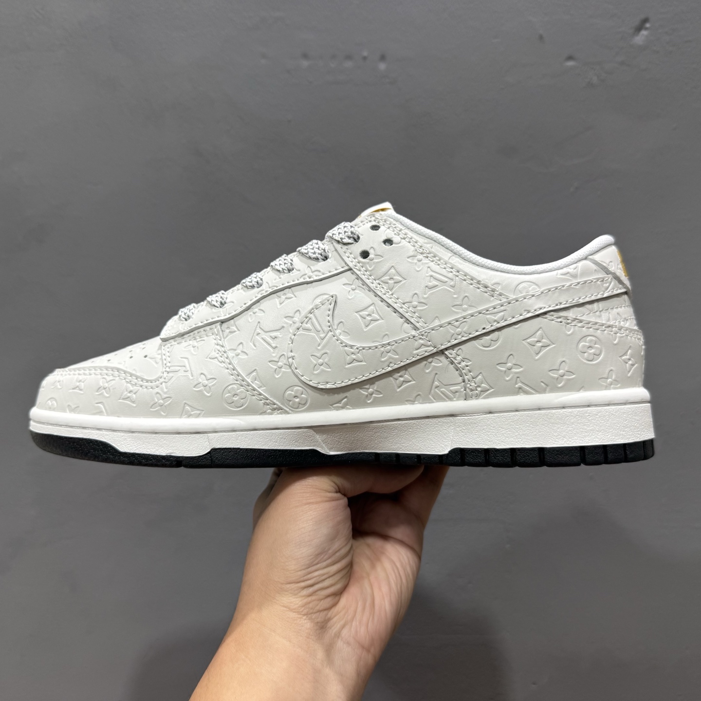 Louis Vuitton x Nike Dunk Low 黑白暗印花 XX3168-145