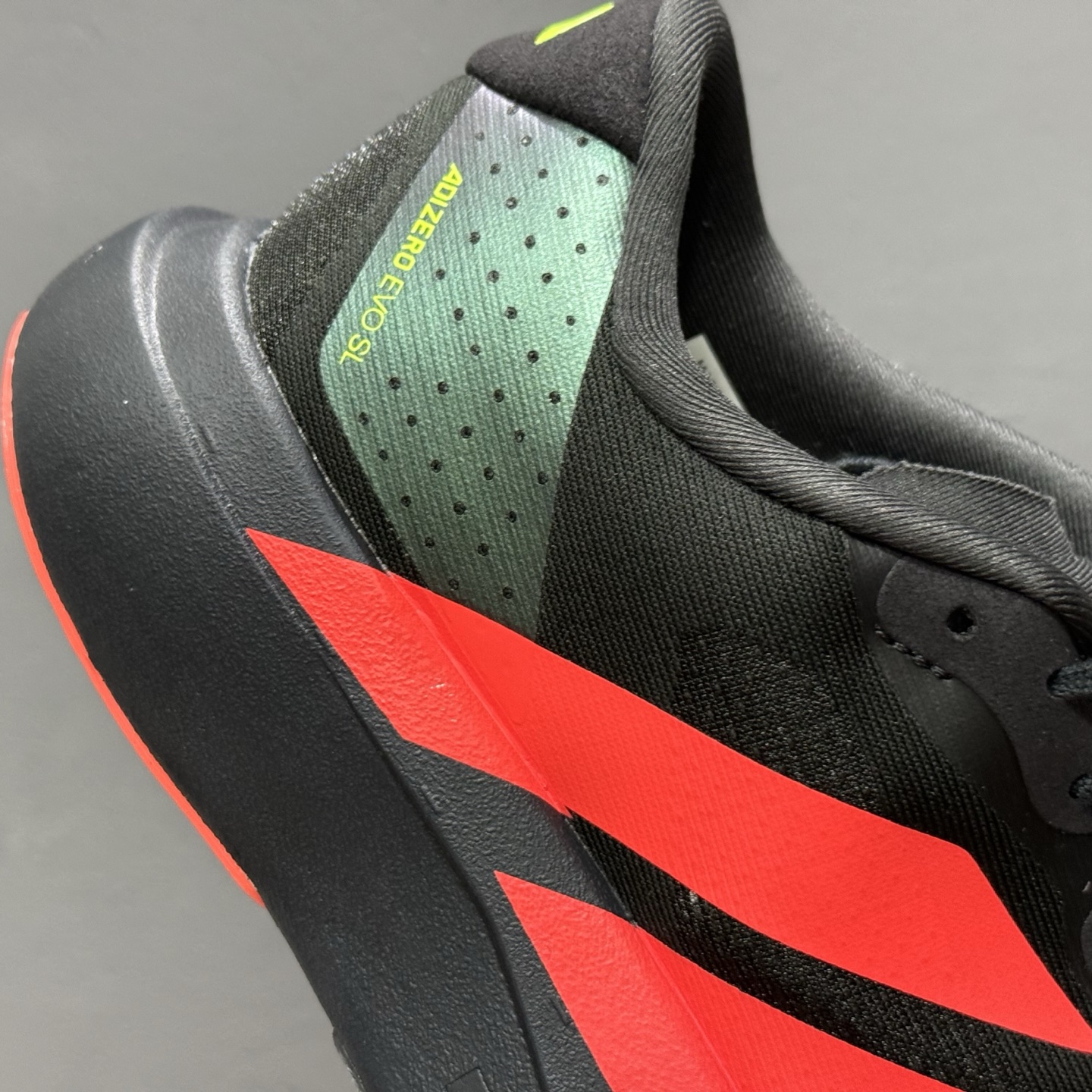Adidas Adizero Evo SL M 阿迪超轻透气缓震跑鞋 JR3414