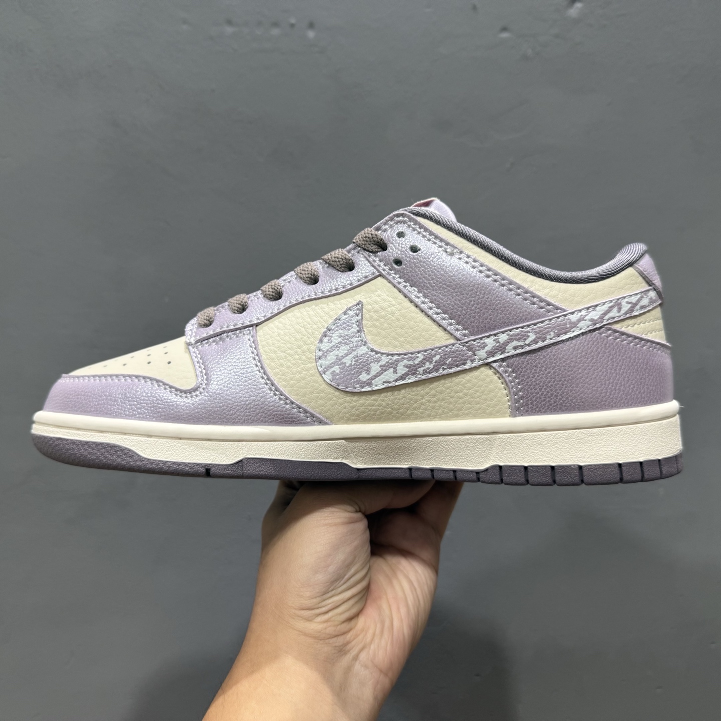 Nike SB Dunk Low 北面系列亮 面紫勾 周年高端定制 低帮休闲板鞋 KK1333-039