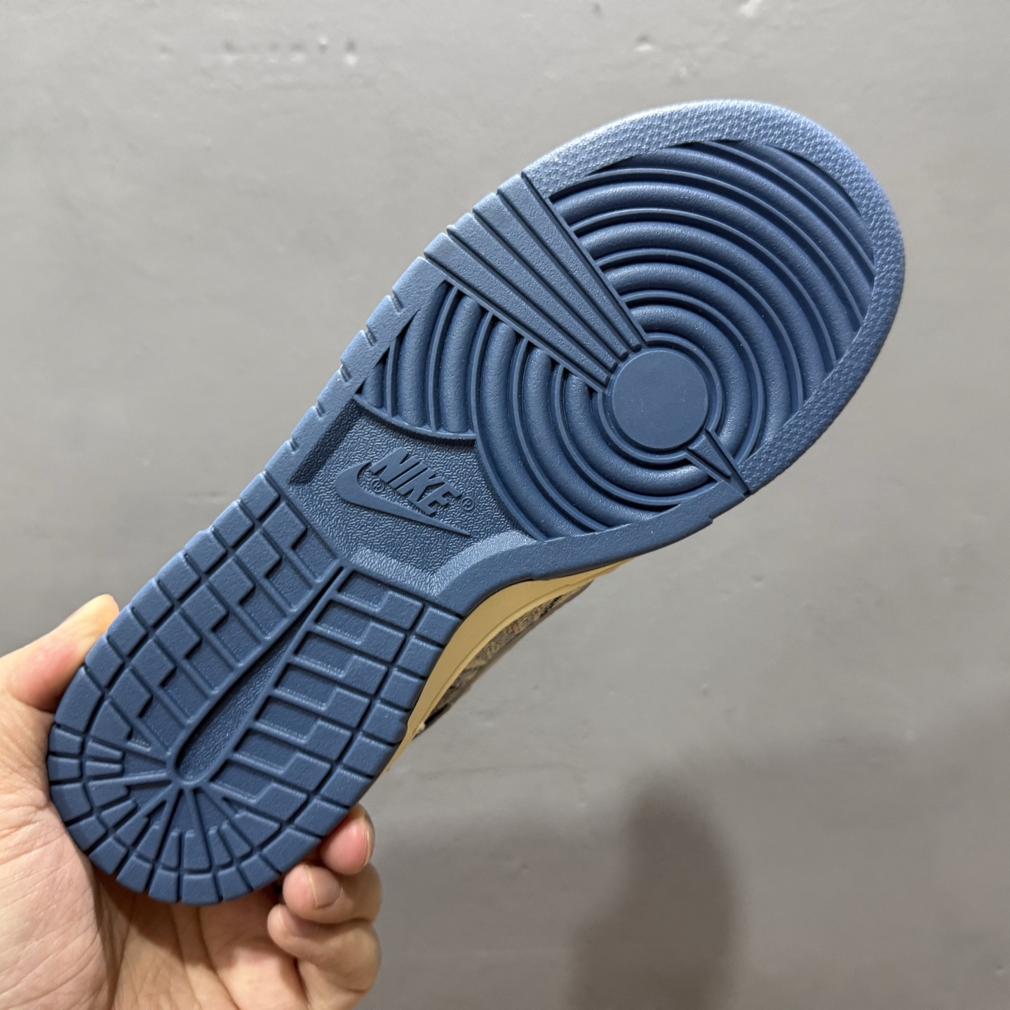 220 XC版 Nk SB Dunk Low UN联名-飞泉绿 周年高端定制 低帮休闲板鞋 JH8310-950