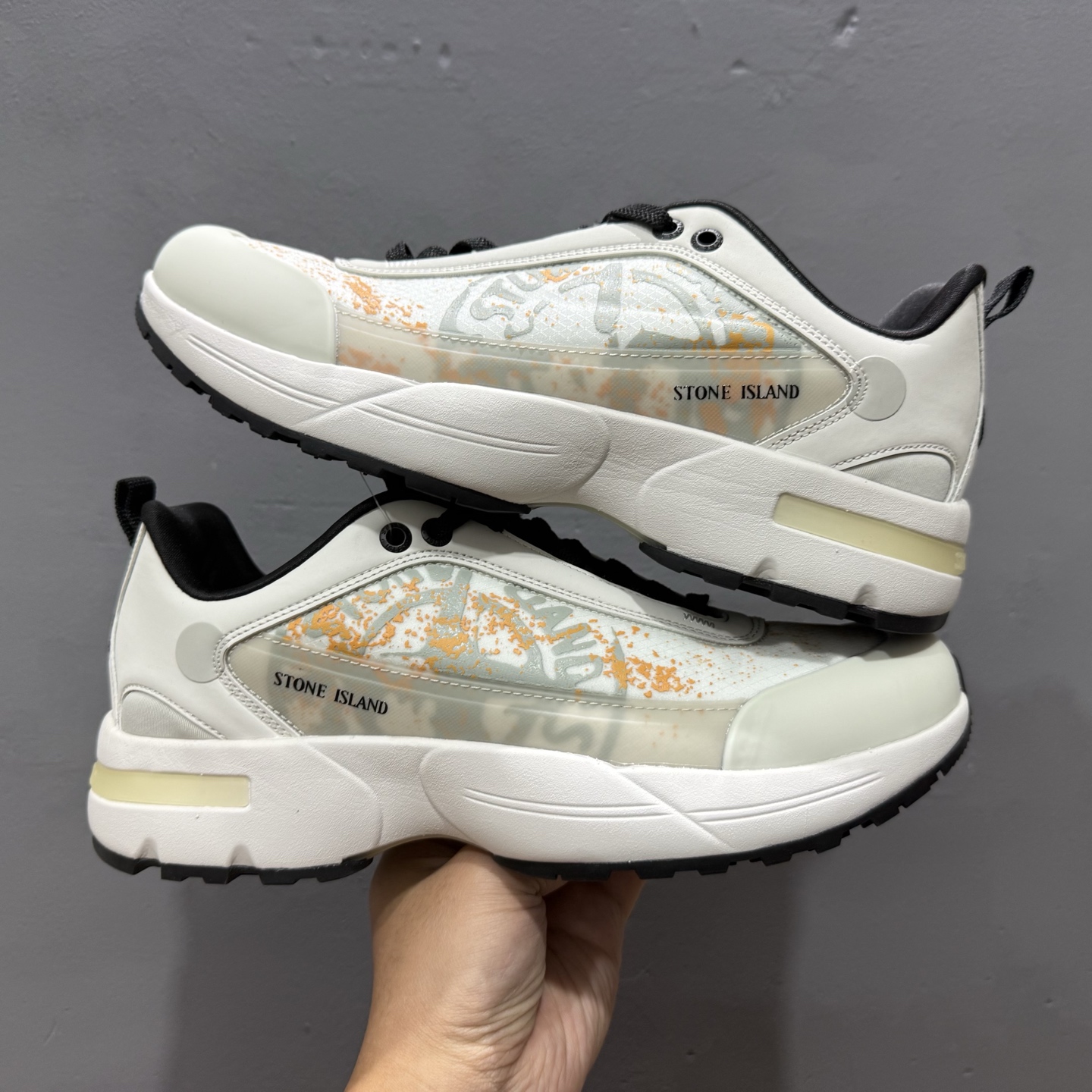 Stone Island Grime Panelled 石头岛黑褐色舒适时尚低帮生活休闲鞋