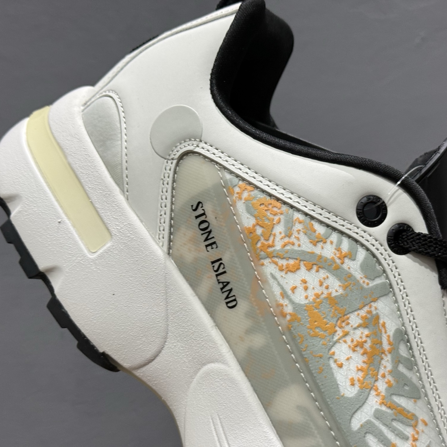Stone Island Grime Panelled 石头岛黑褐色舒适时尚低帮生活休闲鞋
