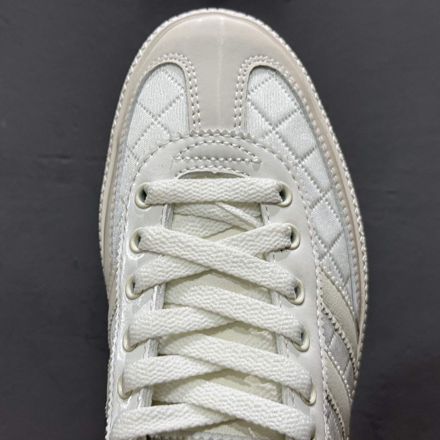 150 adidas originals Gazelle Indoor 白色 KJ0854