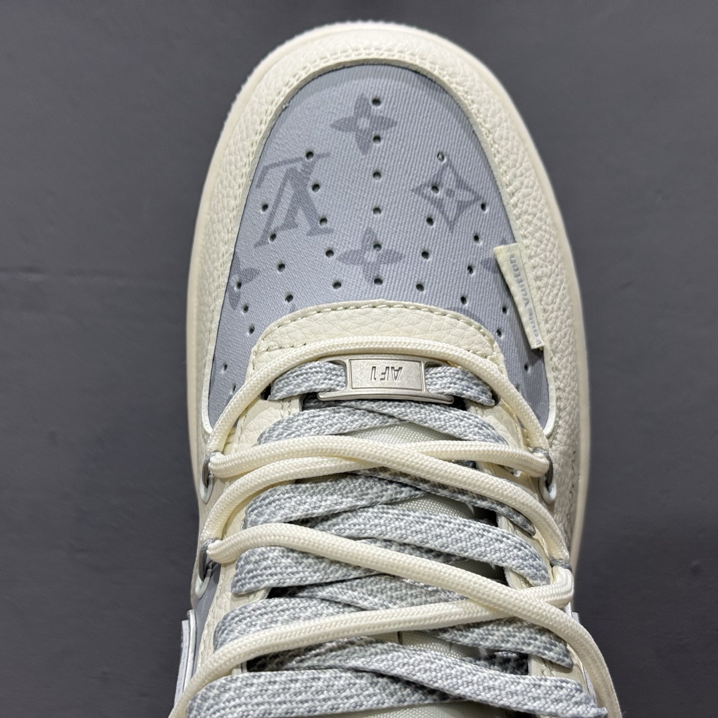 Nike Air Force 1'07 Low LV联名 灰印花抽绳 空军一号低帮休闲板鞋 DM6868-062