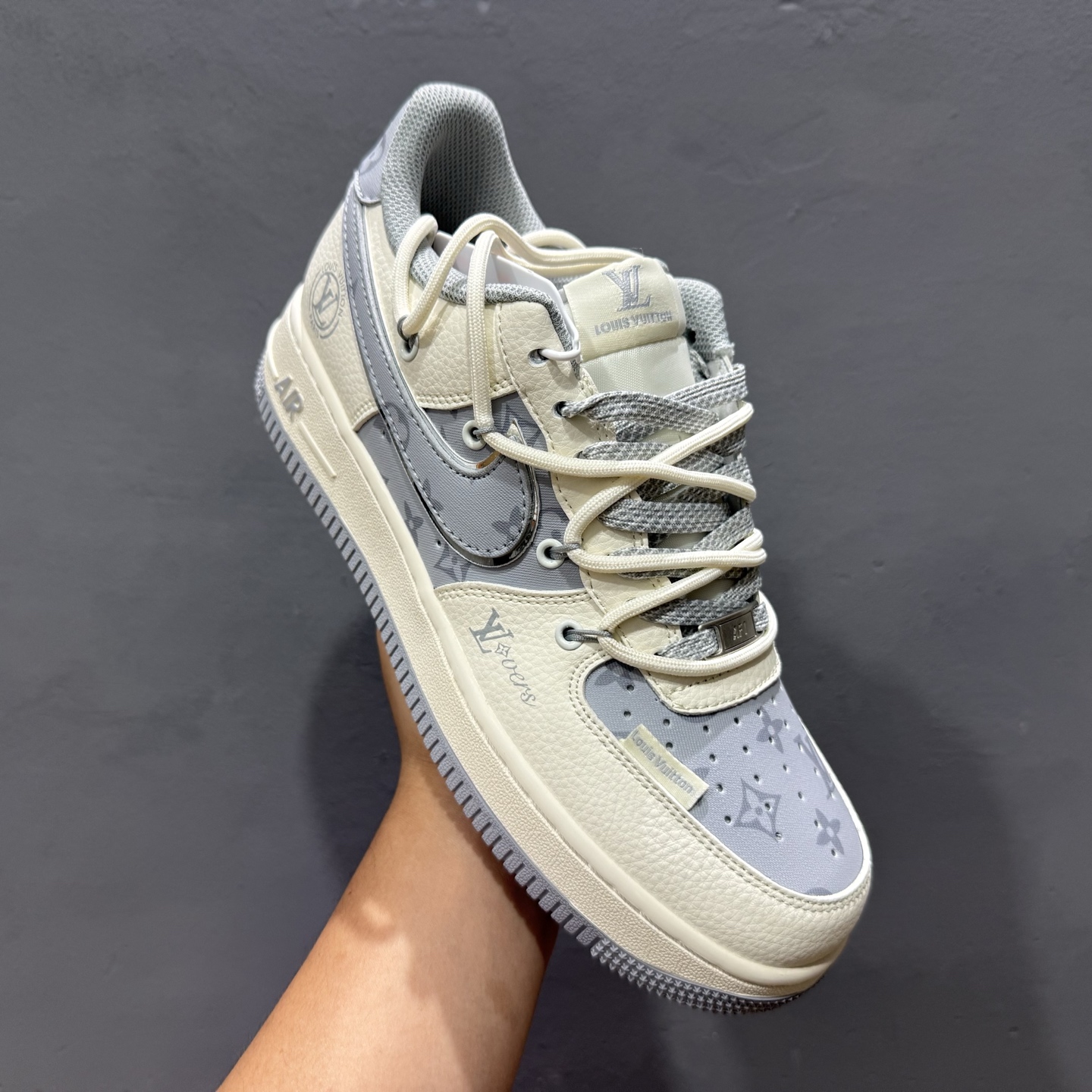 Nike Air Force 1'07 Low LV联名 灰印花抽绳 空军一号低帮休闲板鞋 DM6868-062