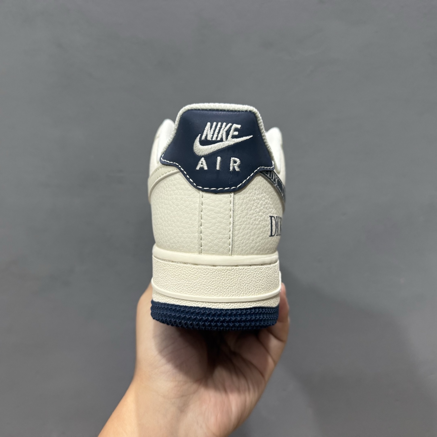 独家实拍Nike Air Force 1‘07 Low Bape联名 米浅深蓝勾 空军一号低帮休闲板鞋 XS1958-554