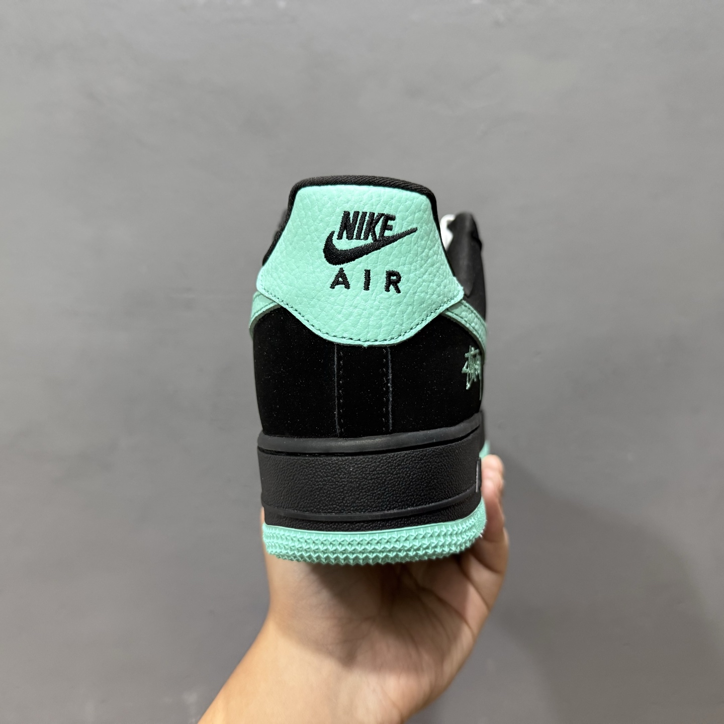 Nike Air Force 1'07 Low 斯图西联名 蒂芙尼 空军一号低帮休闲板鞋 DF0188-045