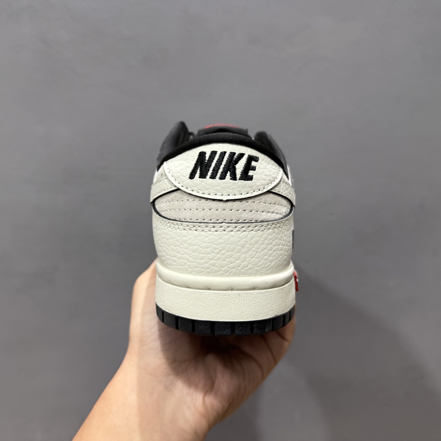 Nike SB Dunk Low Sup联名 米白满天星 周年高端定制 低帮休闲板鞋 SC9207-410