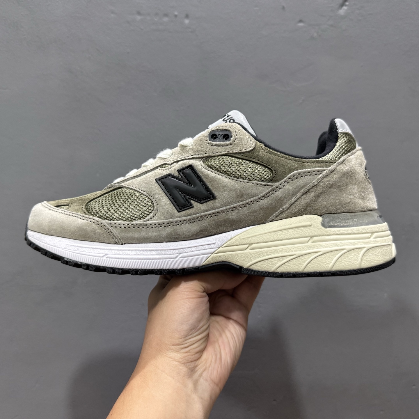 New Balance NB Made In USA M993系列美产血统经典复古休闲运动百搭老爹跑步鞋 U993JJ