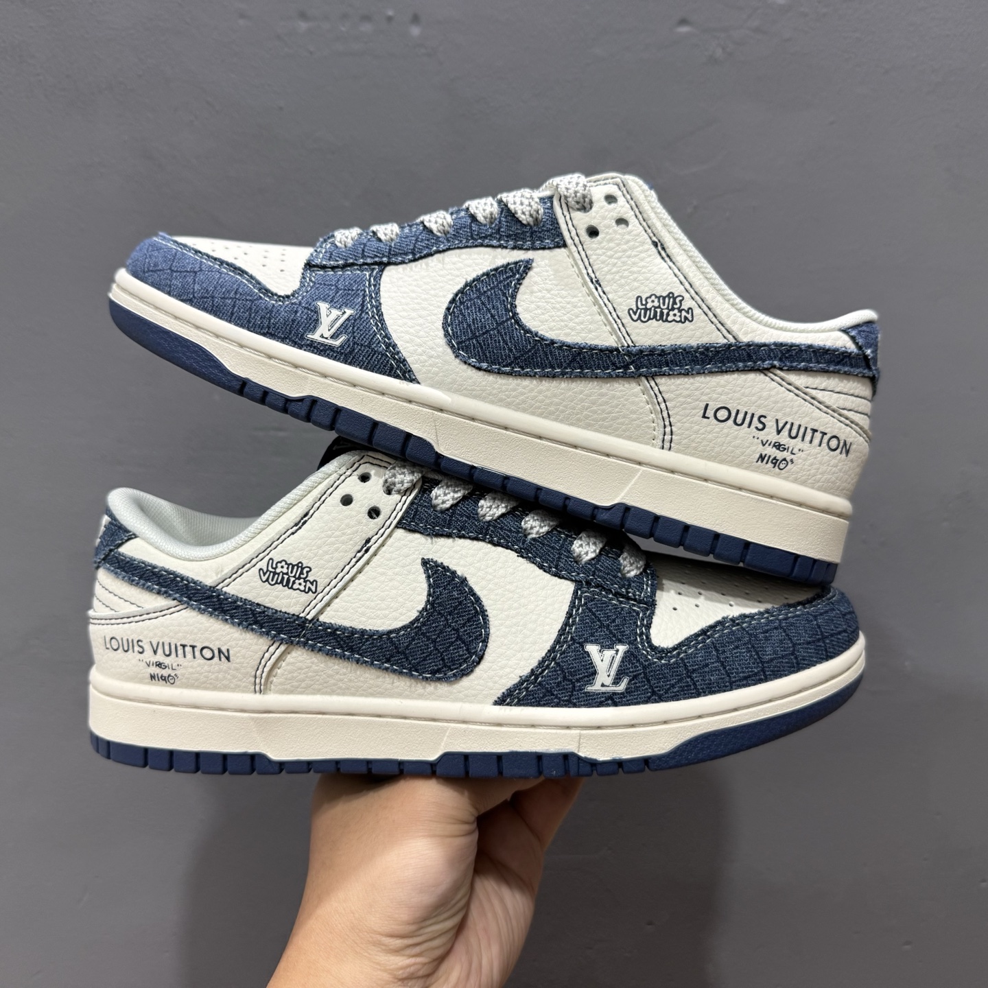 Nike SB Dunk Low LV系列牛仔布蓝勾 周年高端定制 低帮休闲板鞋 FC1688-221