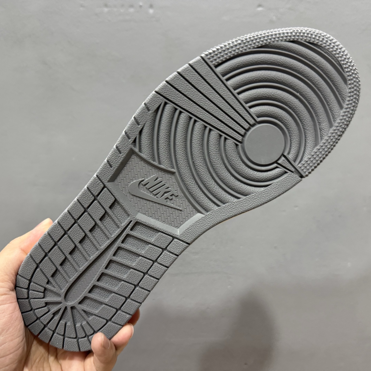 XC版 Travis Scott x Fragment Design x Air Jordan 1 Low SP AJ1 斯图西联名 黑勾骷髅头 低帮文化休闲板鞋 JJ2508-553