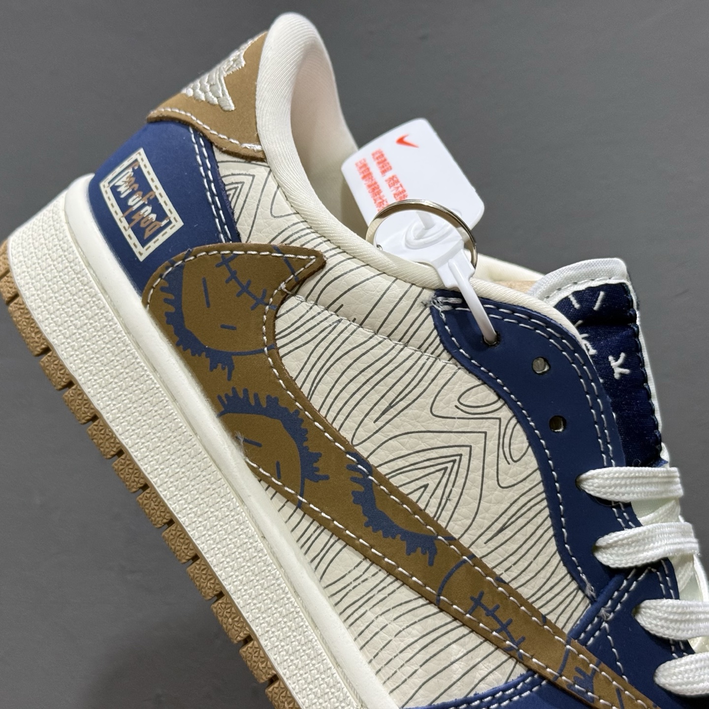 XC版 Travis Scott x Fragment Design x Air Jordan 1 Low SP AJ1 FOG联名 波纹鬼脸 低帮文化休闲板鞋 XS2024-007