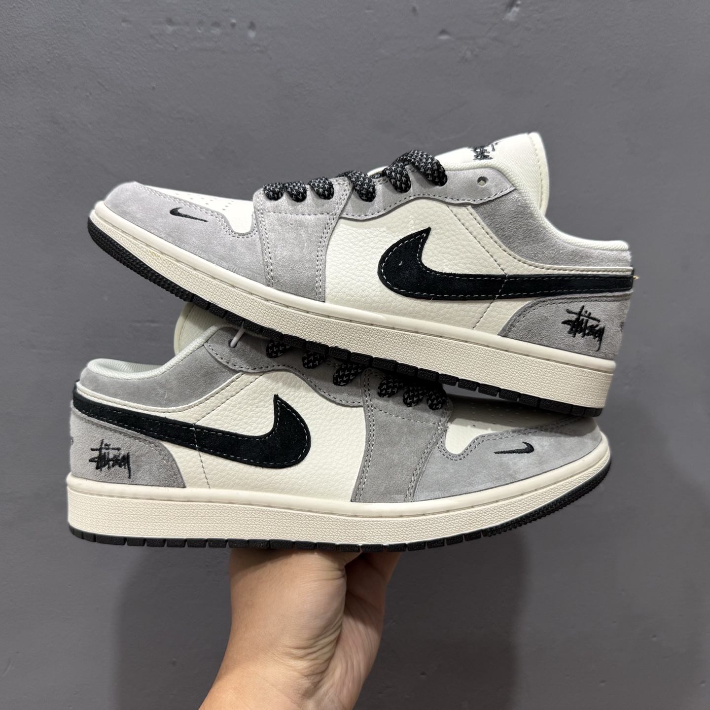 XC版 Air Jordan 1 Low AJ1 乔1 斯图西联名 黑勾 高端定制 低帮复古篮球鞋 XX3318-508