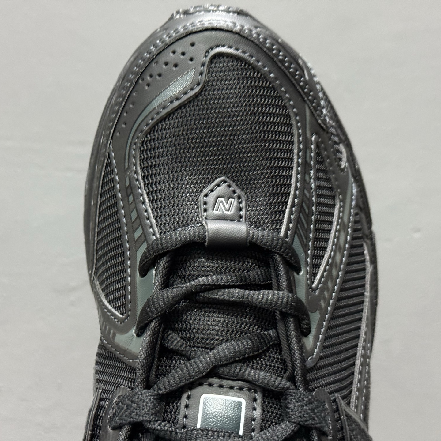 Y版 New Balance 1906系列复古老爹风休闲运动慢跑鞋 M1906RBB