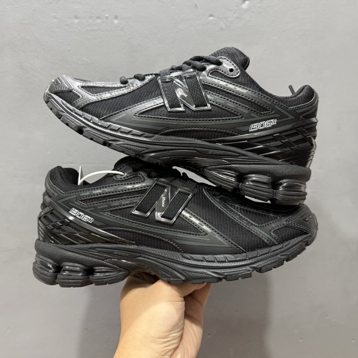 Y版 New Balance 1906系列复古老爹风休闲运动慢跑鞋 M1906RBB