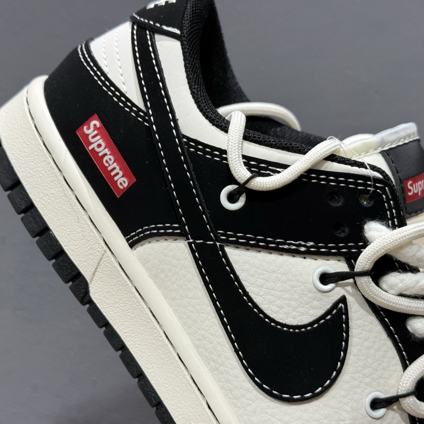 XC版 Nike SB Dunk Low 蛇年系列 黑鳞黑勾 周年高端定制 低帮休闲板鞋 YX5066-292