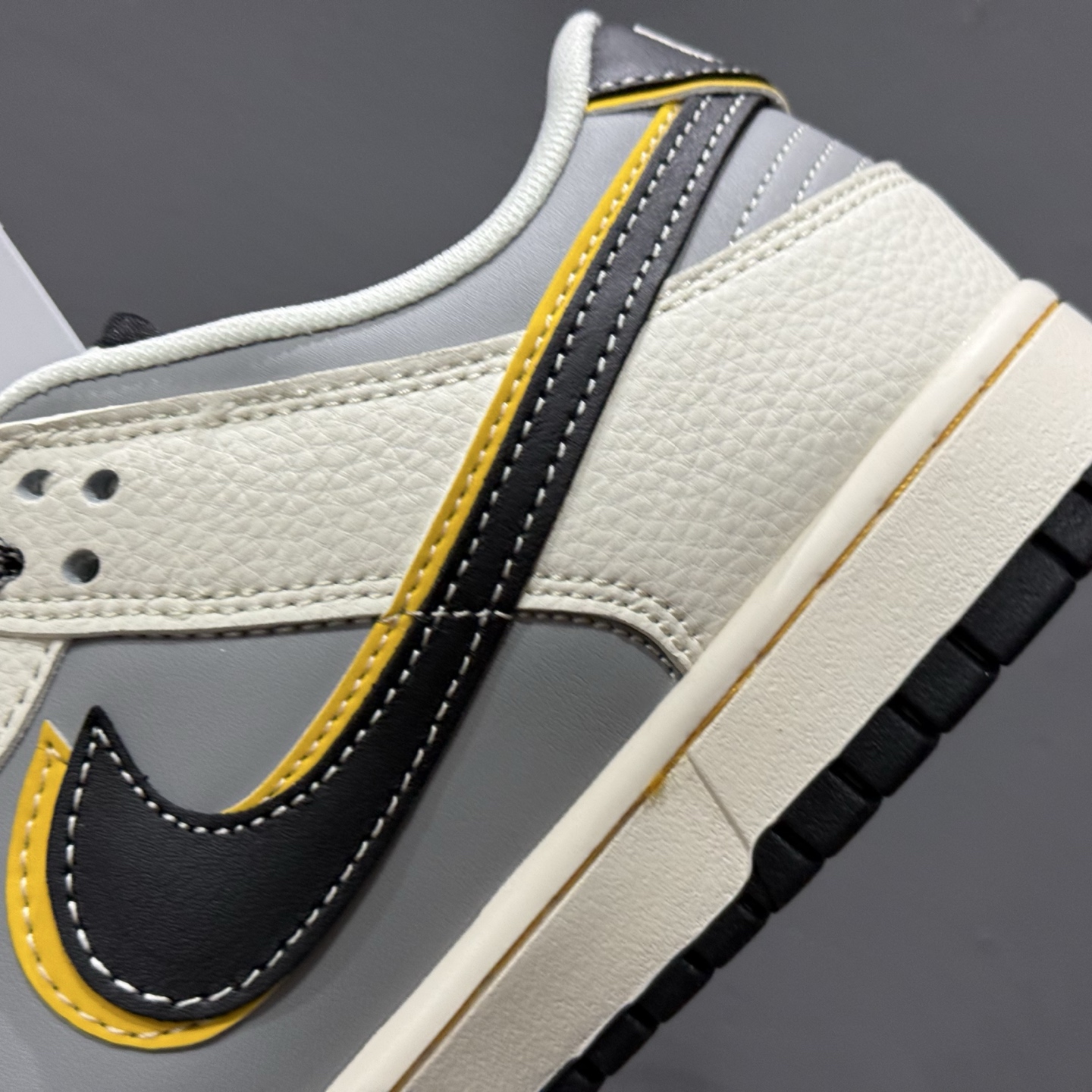 Xiaomi x Nike Dunk Low 小米 SU7Ultru XX3168-166