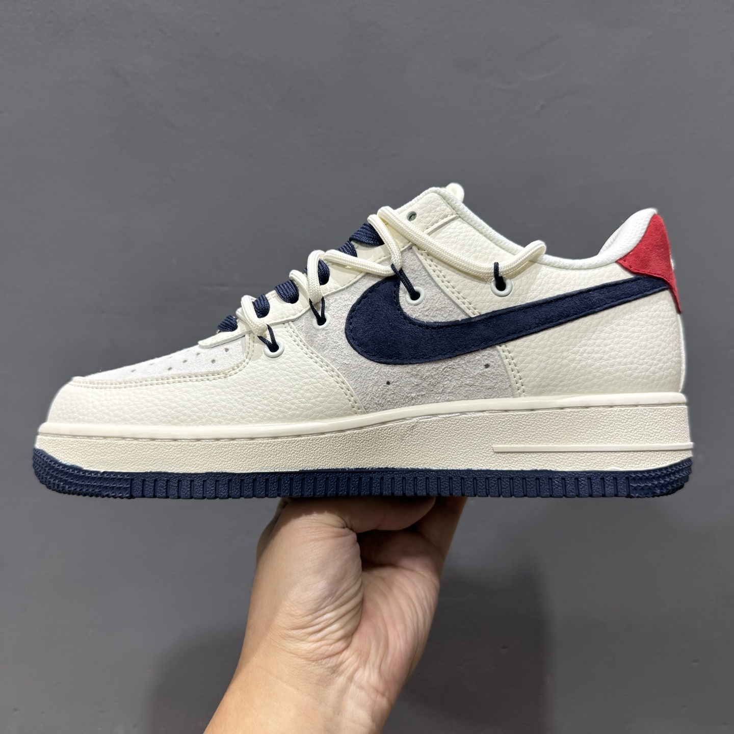 Nike Air Force 1'07 Low LV联名 蓝勾抽绳 空军一号低帮休闲板鞋 DM6868-083