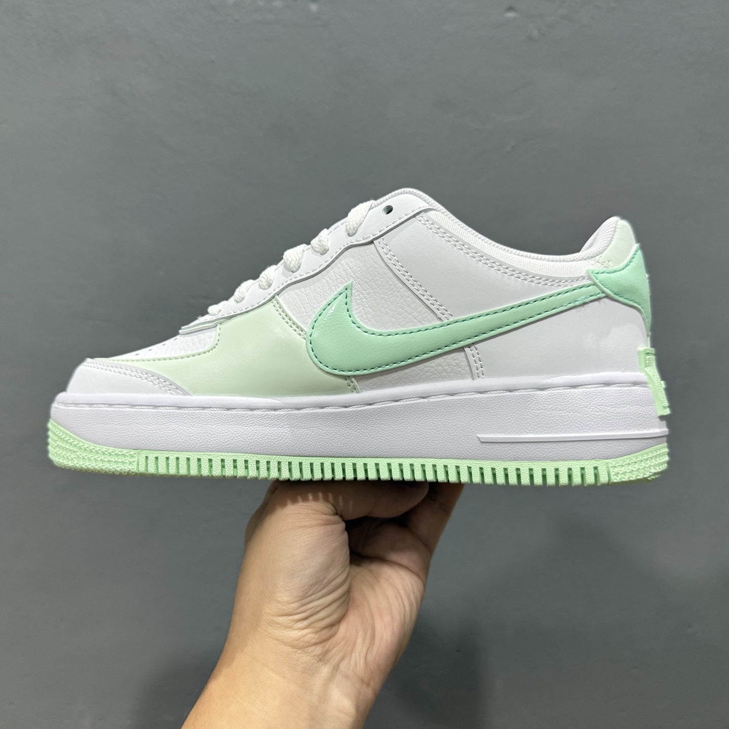 Nk Air Force 1 Shadow 空军一号轻量增高低帮百搭板鞋 FZ3773-100