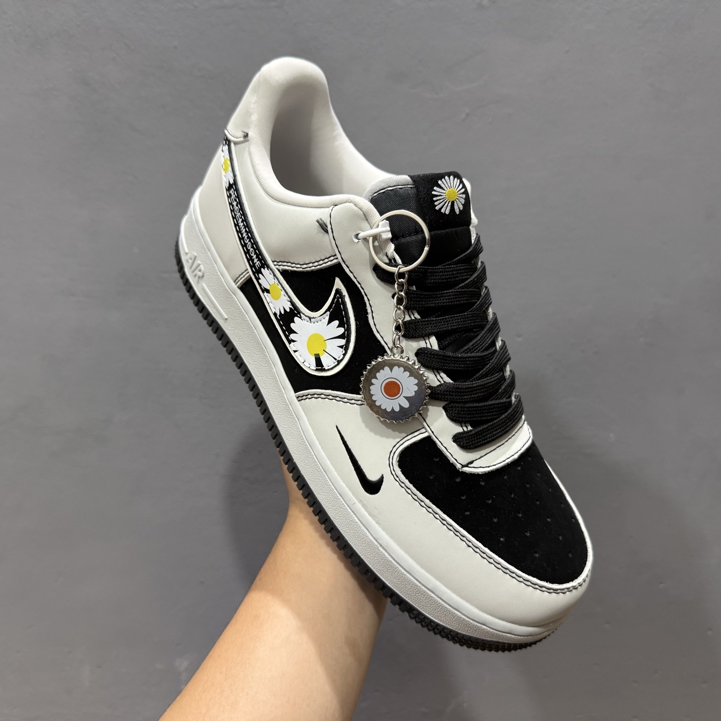Nike Air Force 1'07 Low 空军一号低帮休闲板鞋 DF0188-055