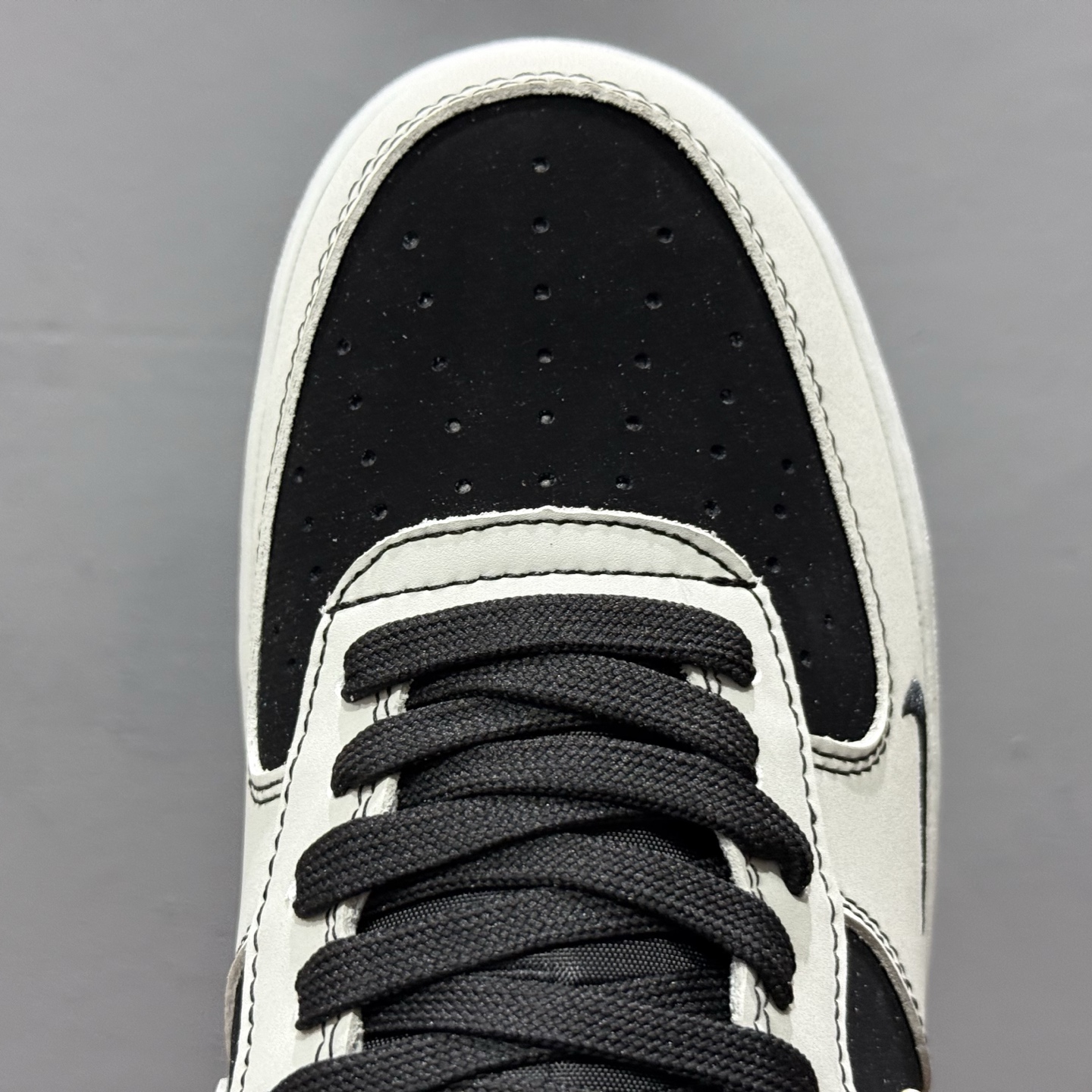 Nike Air Force 1'07 Low 空军一号低帮休闲板鞋 DF0188-055