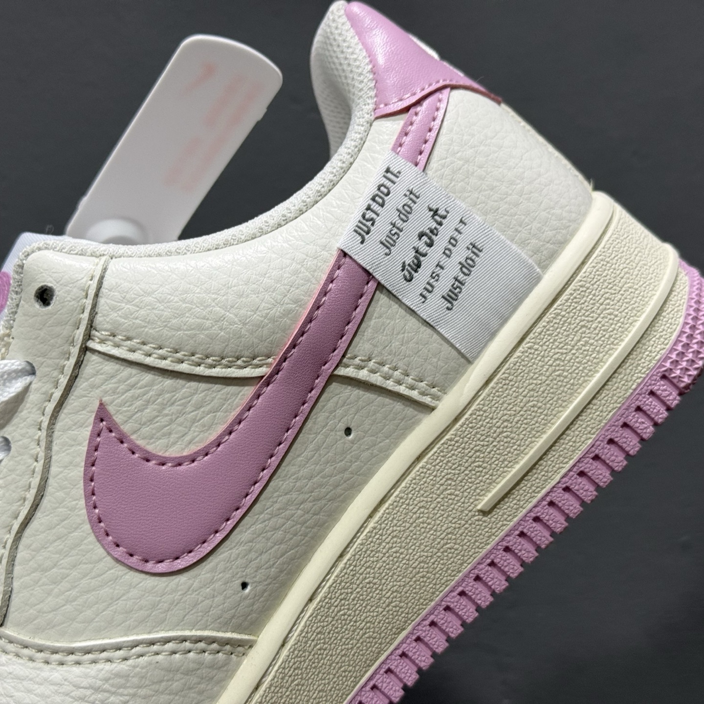 NK Air Force 1 空军一号官方货号 CW2288-111