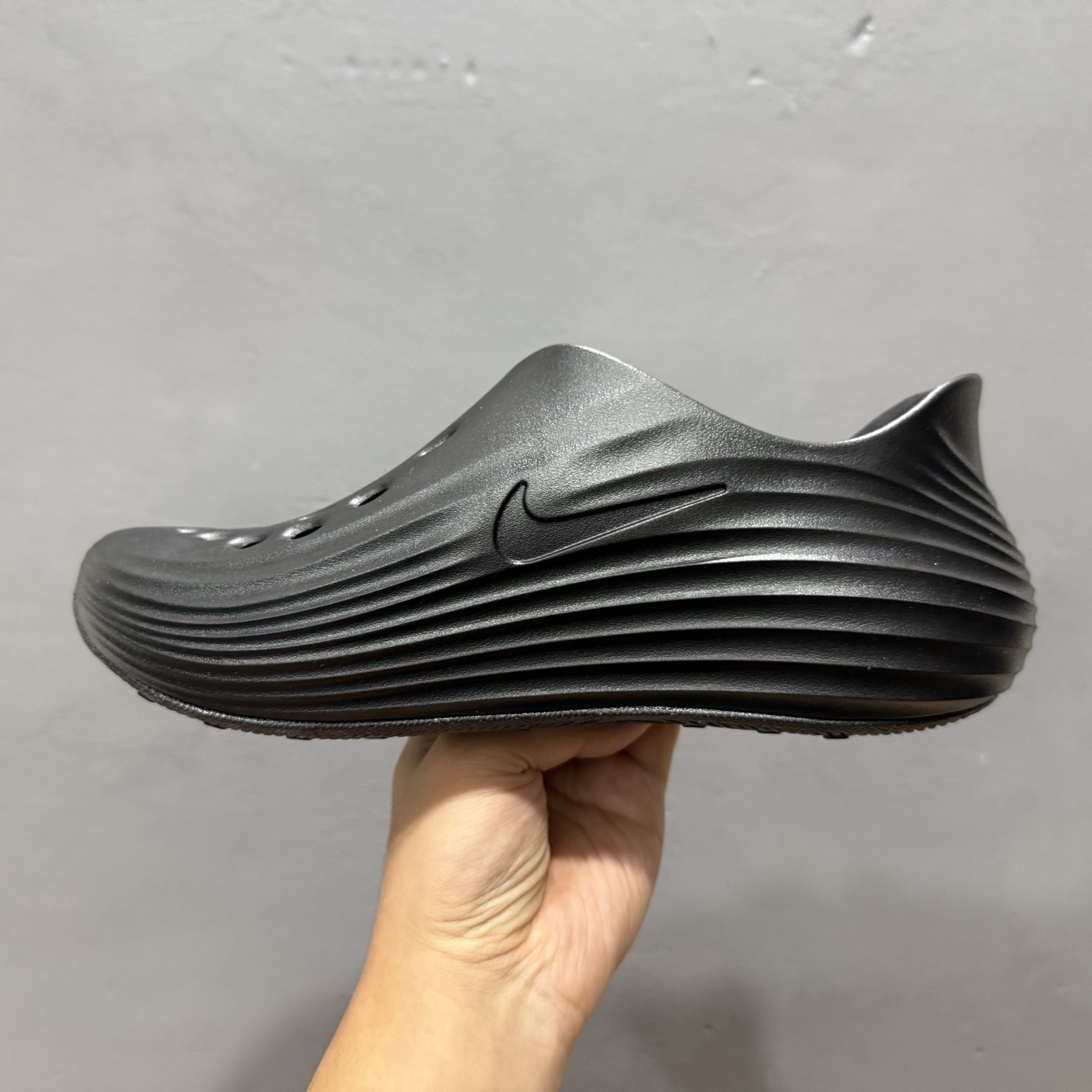 Nike ReactX Rejuven8 耐克夏日穿搭凉鞋 HV5060-001