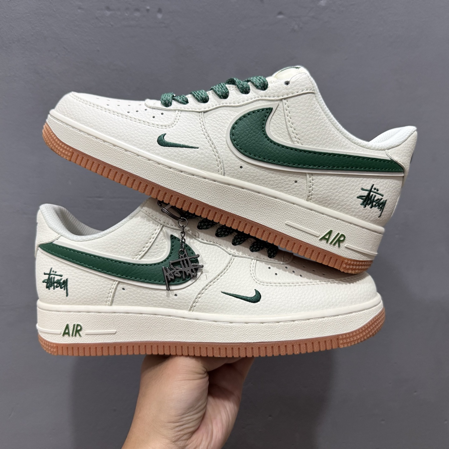 独家实拍Nike Air Force 1‘07 Low 斯图西联名 绿勾生胶 空军一号低帮休闲板鞋 XX3168-138