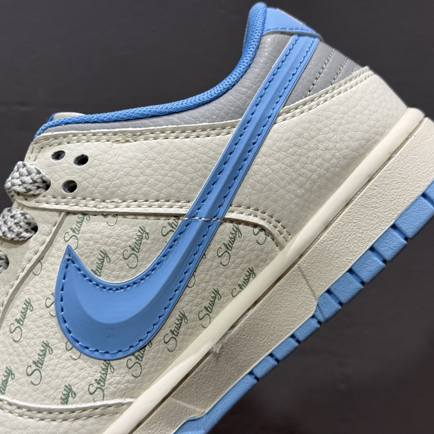 独家实拍Nike SB Dunk Low 斯图西联名 立体天蓝勾 周年高端定制 低帮休闲板鞋 XS6089-539
