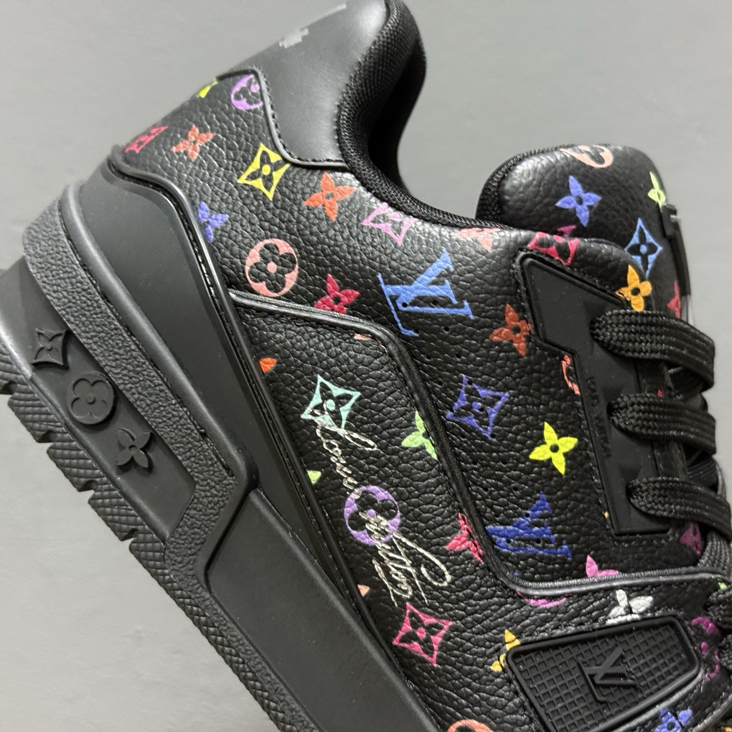代购级别 ZP级全套包装 2025s LV Trainer 限定联名