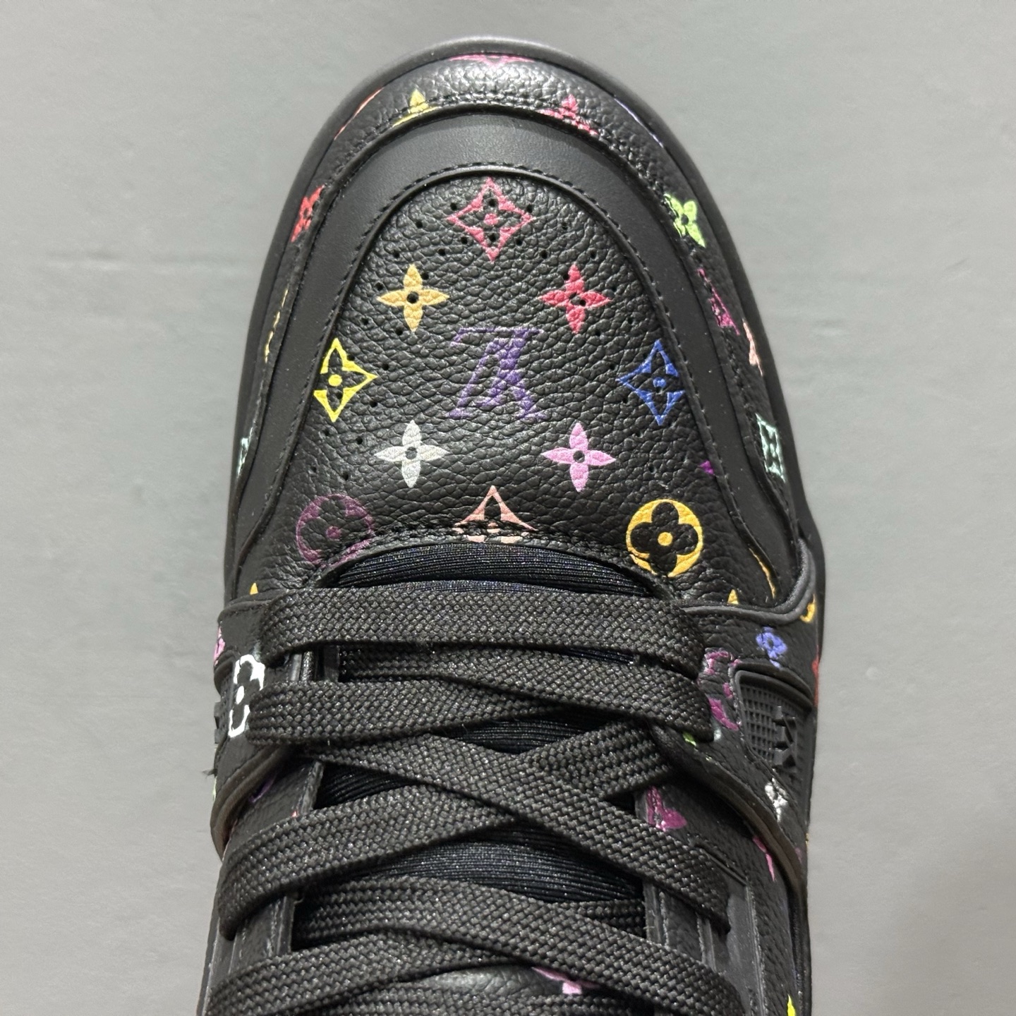 代购级别 ZP级全套包装 2025s LV Trainer 限定联名