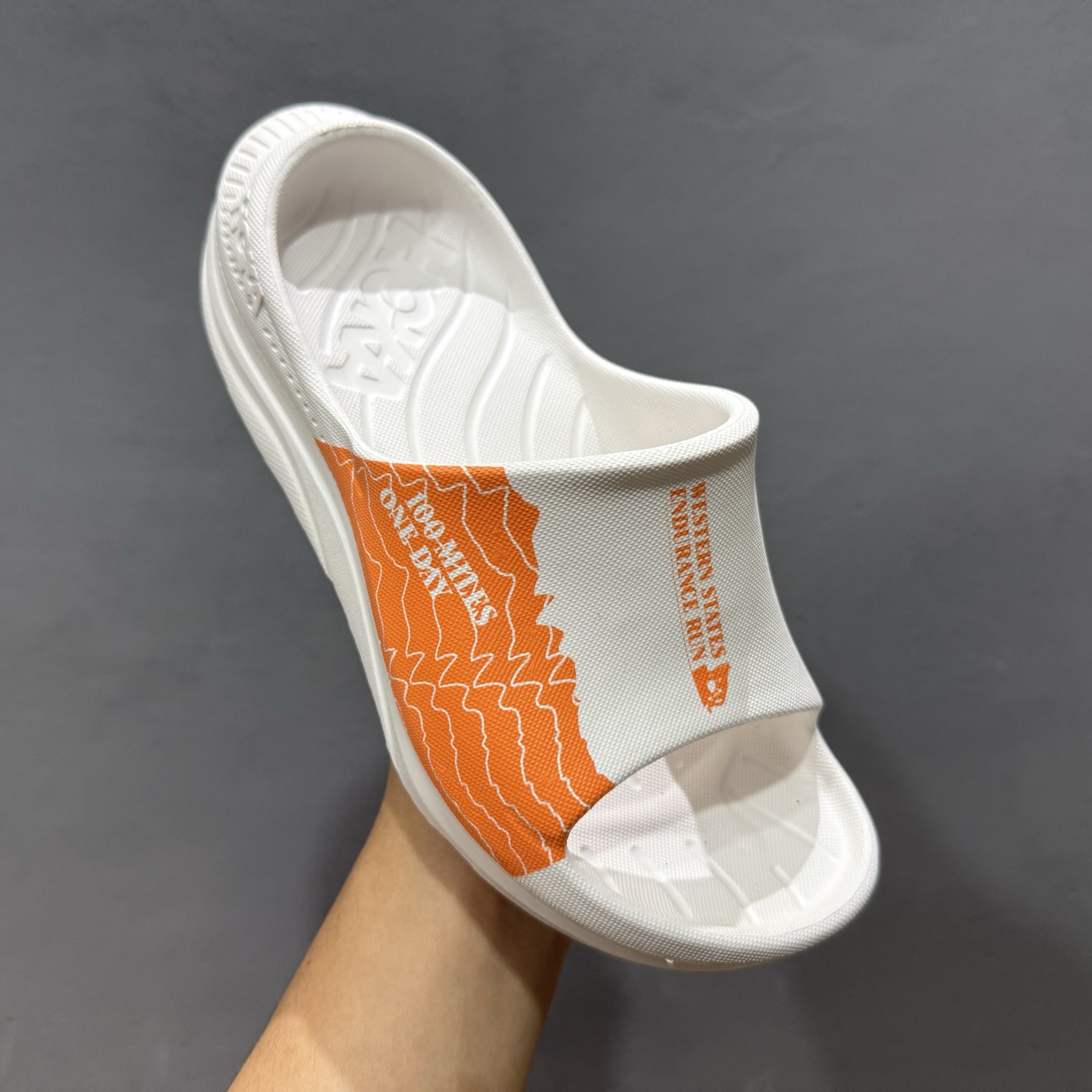 hoka one one ora athletic slide 舒适百搭 防滑一字拖鞋